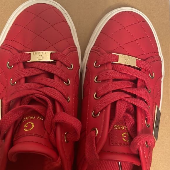 G by Guess - Women’s Backer 2 Leather Lace Ups - Size 5 (**Make An Offer**) - Picture 7 of 8